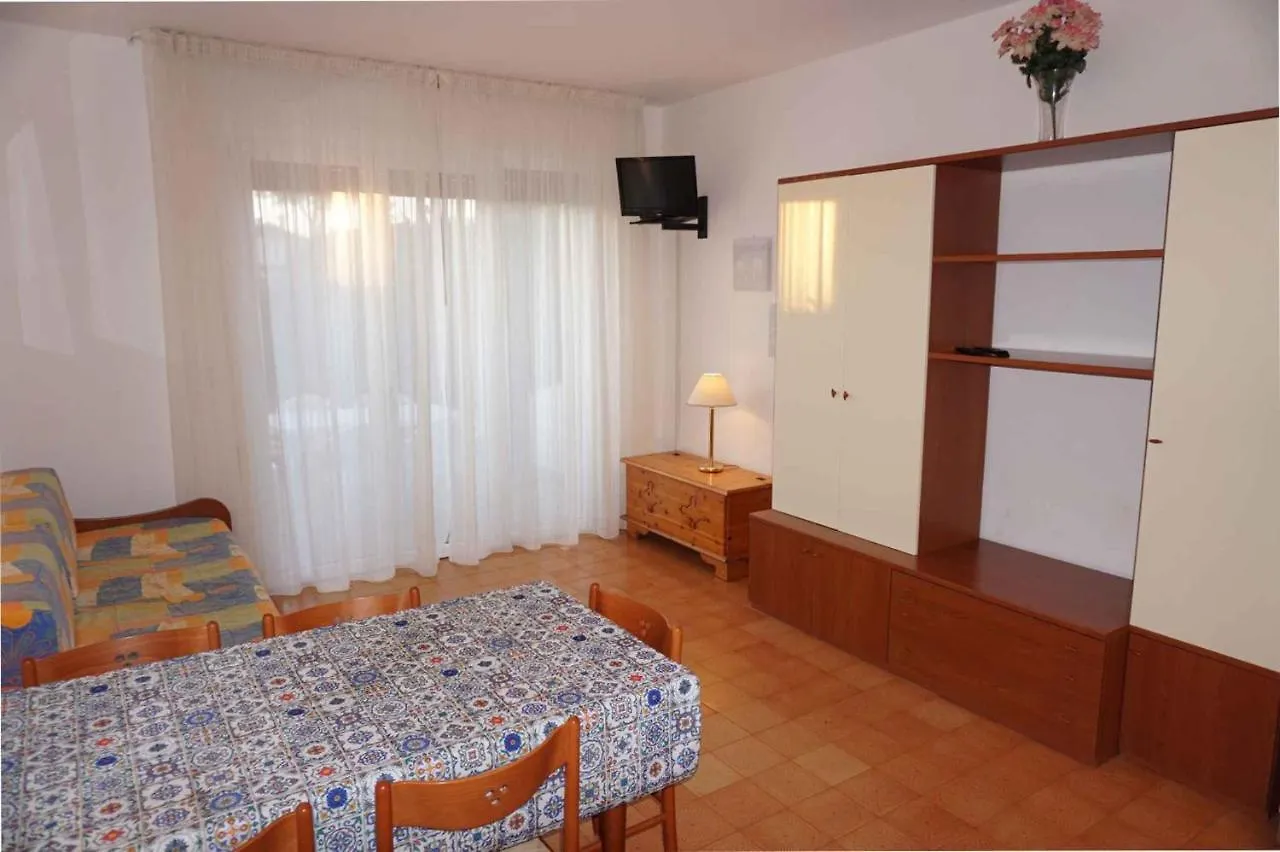 Holiday Home Porto Santa Margherita 40137