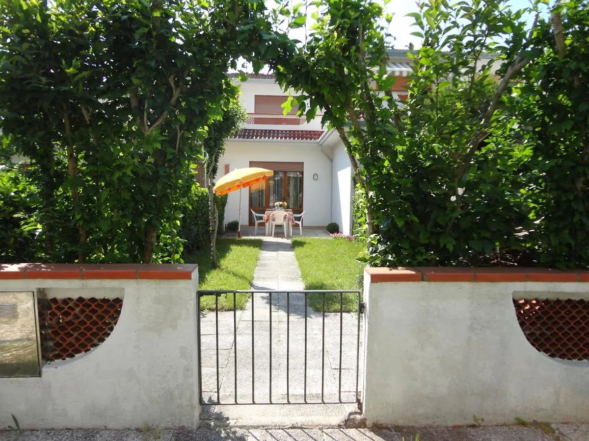 Holiday Home Porto Santa Margherita 40137