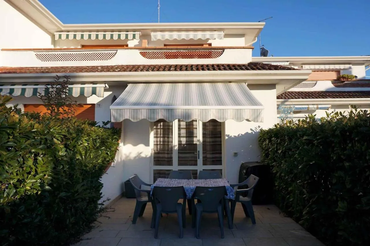 Holiday Home Porto Santa Margherita 40137 contacts